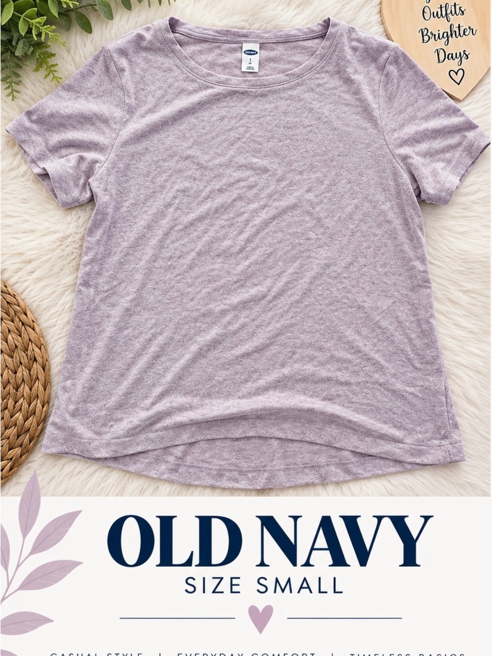 Old Navy Lavender Short-Sleeve Crew Tee
